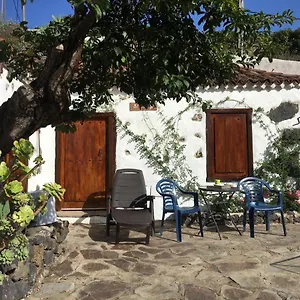 https://finca-el-molledo-el-naranjo.tenerifehoteles.net