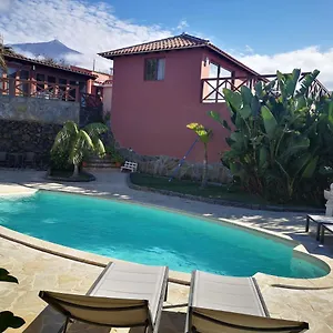 https://villa-gardel.tenerifehoteles.net